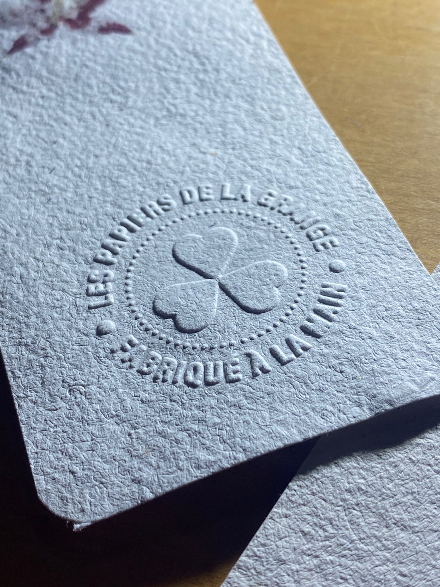 Marque-page (avec embossage)