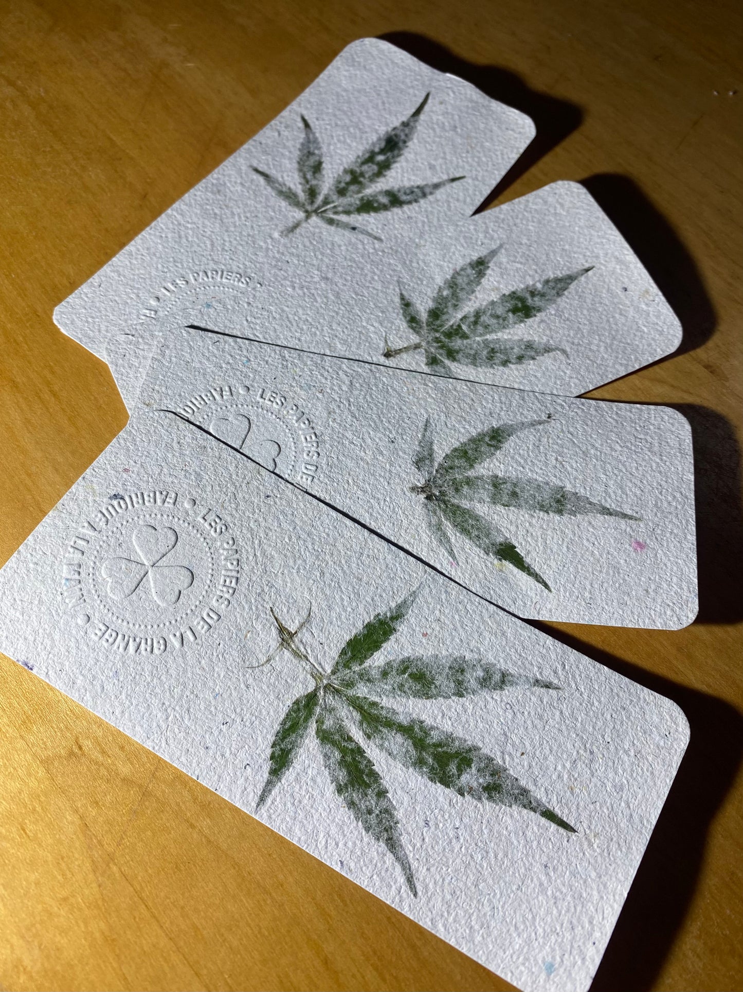 Marque-page (avec embossage)