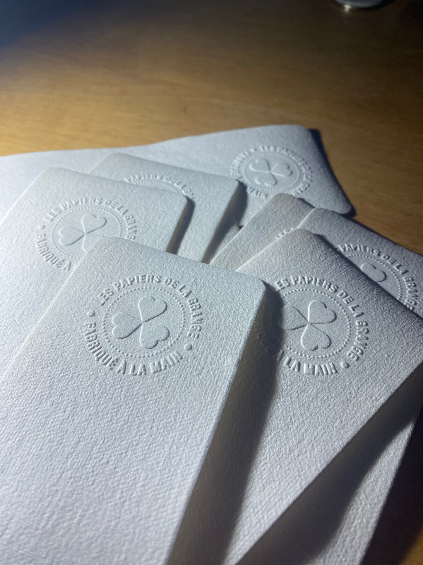 Marque-page long (avec embossage)