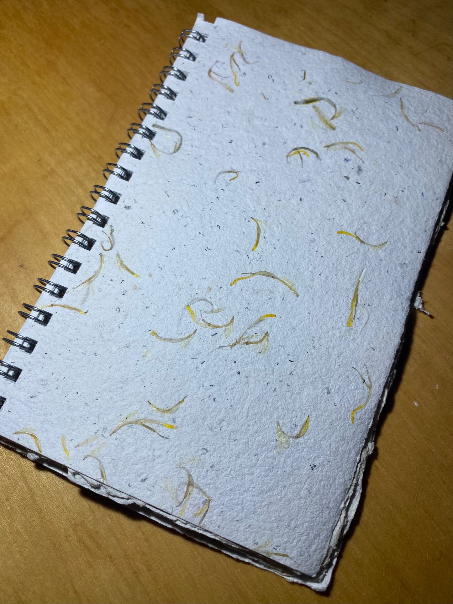 Carnet Spirale - papier recyclé (Format A6 / 10 pages)