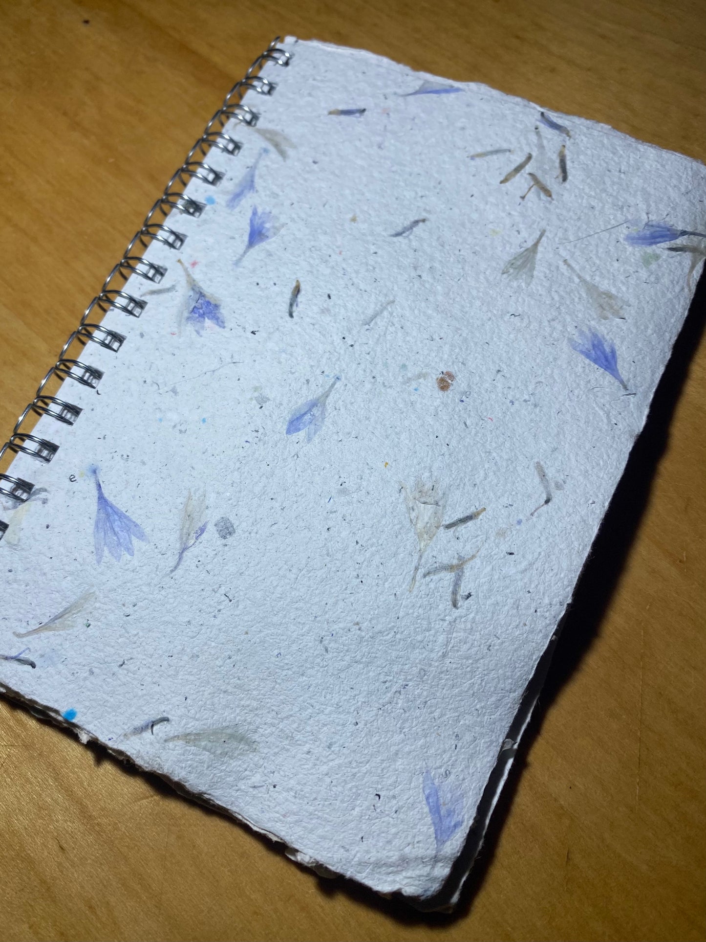 Carnet Spirale - papier recyclé (Format A6 / 10 pages)