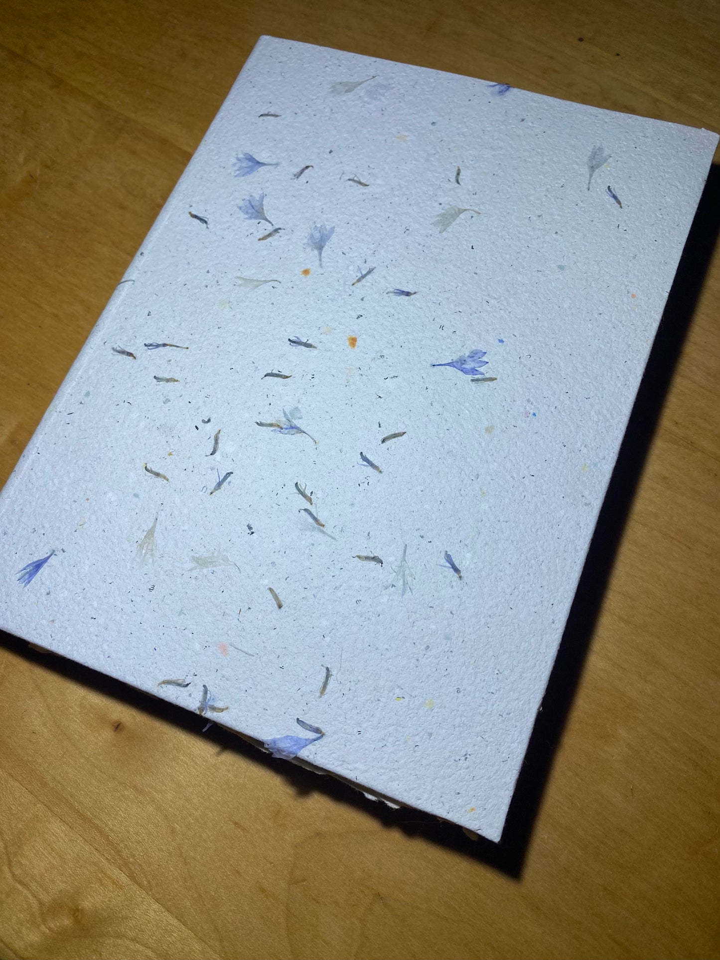 Carnet reliure Bradel - papier pur chiffon "draps anciens" (Format A5 / 20 pages)