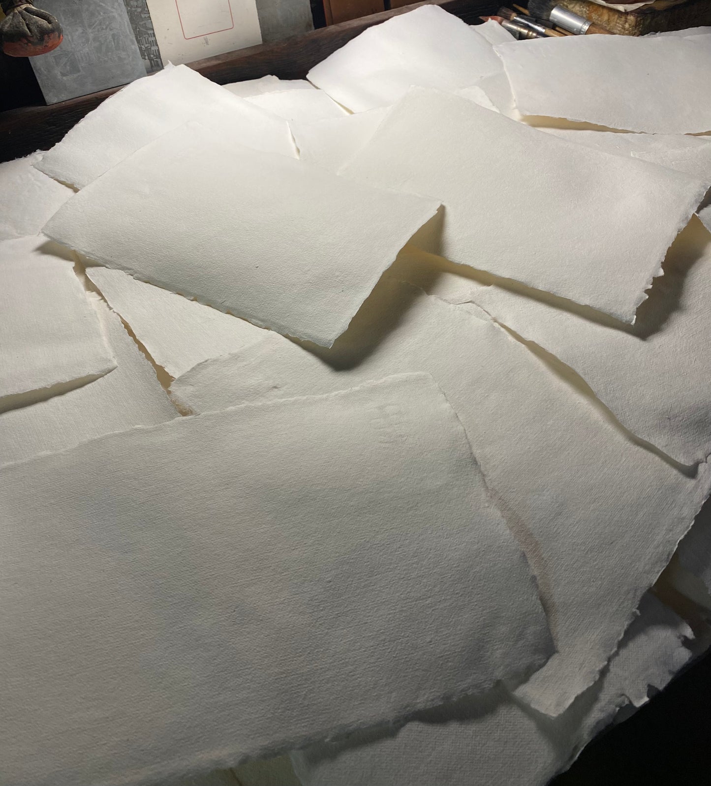 Papier Vergé (100-150 g/m²)