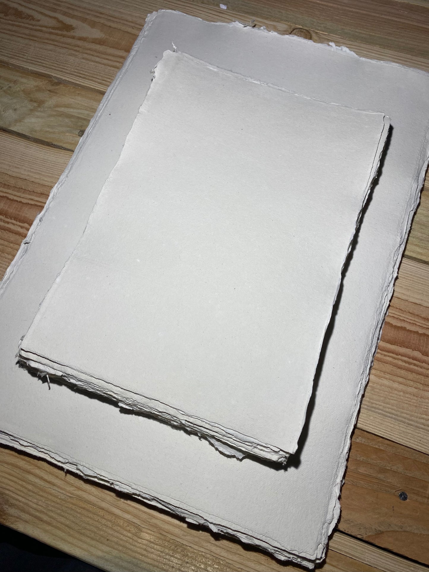 Papier pur chiffon laminé "Coton écru" (200-300 g/m²)