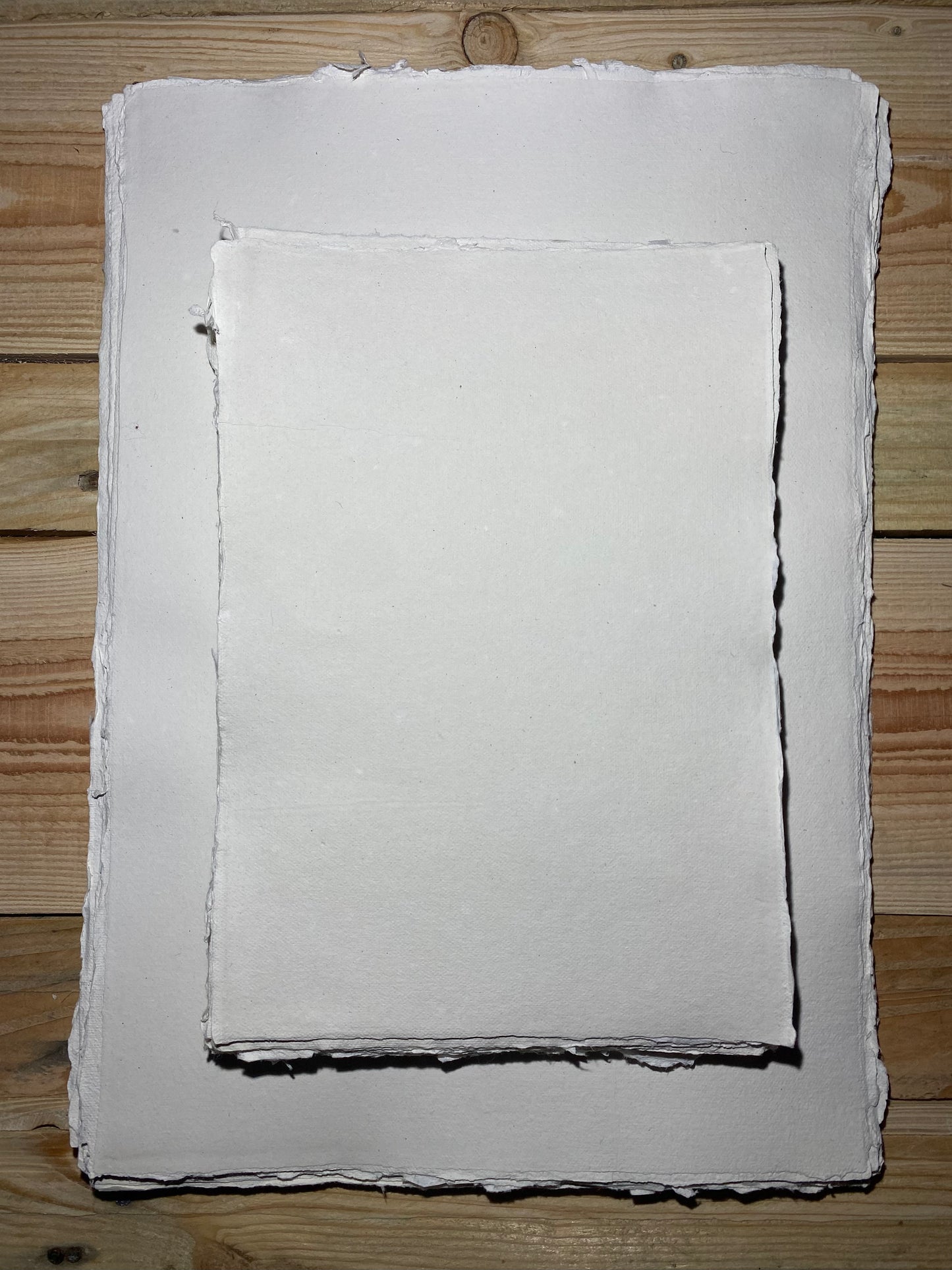 Papier pur chiffon laminé "Coton écru" (200-300 g/m²)