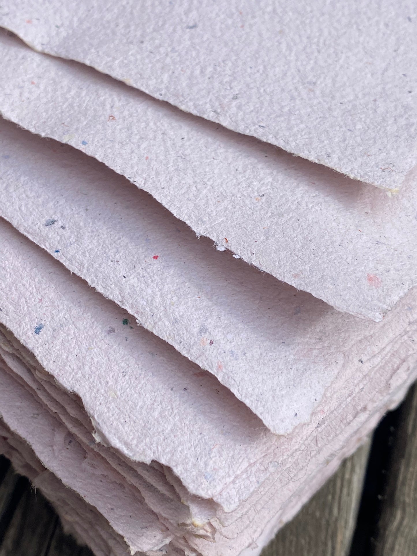 Papier recyclé (Rose)